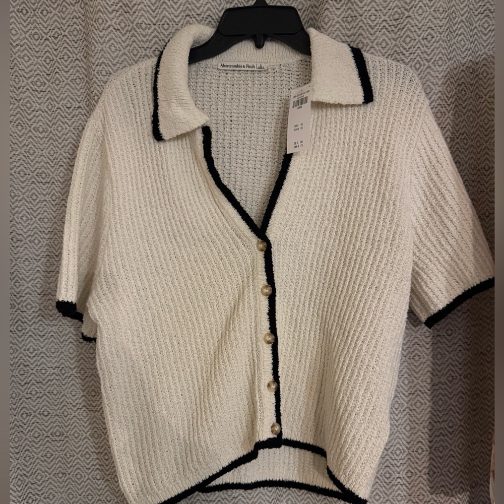 Abercrombie sweater shirt-large NWT